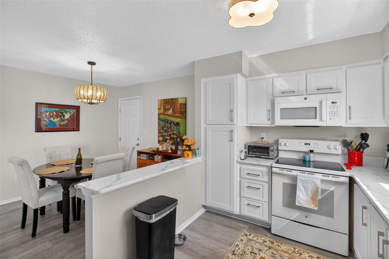 3824 37th Street S, Unit 67, Saint Petersburg, FL 33711 Photo