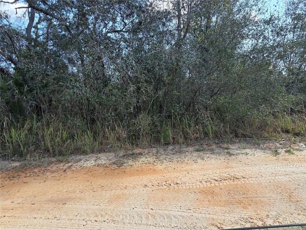 S 7TH STREET , DELAND, FL 32724