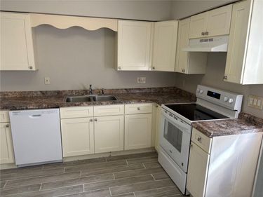 643 NORTHLAKE BOULEVARD, ALTAMONTE SPRINGS, FL 32701