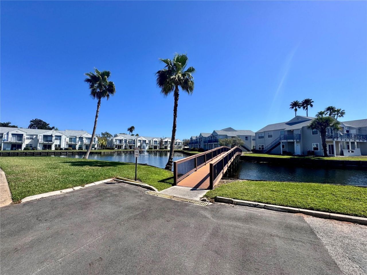 2544 Woodgate Boulevard , Unit 204, Orlando, FL 32822 Photo