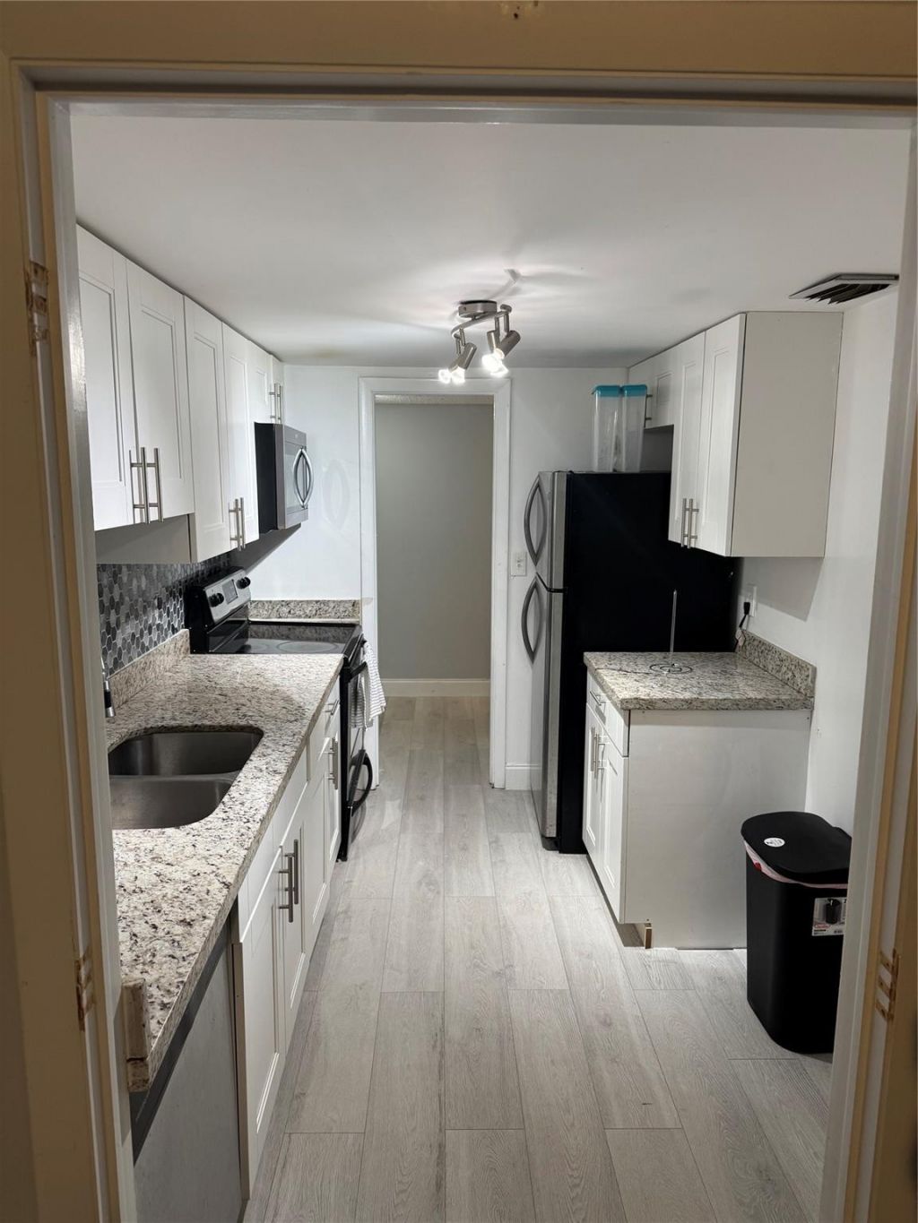 4174 Inverrary Drive, Unit 401, Lauderhill, FL 33319 Photo