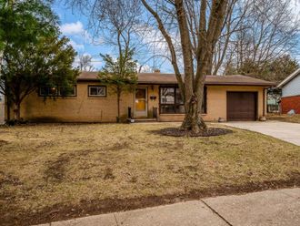 1420 NOTRE DAME Road Rockford, IL 61103