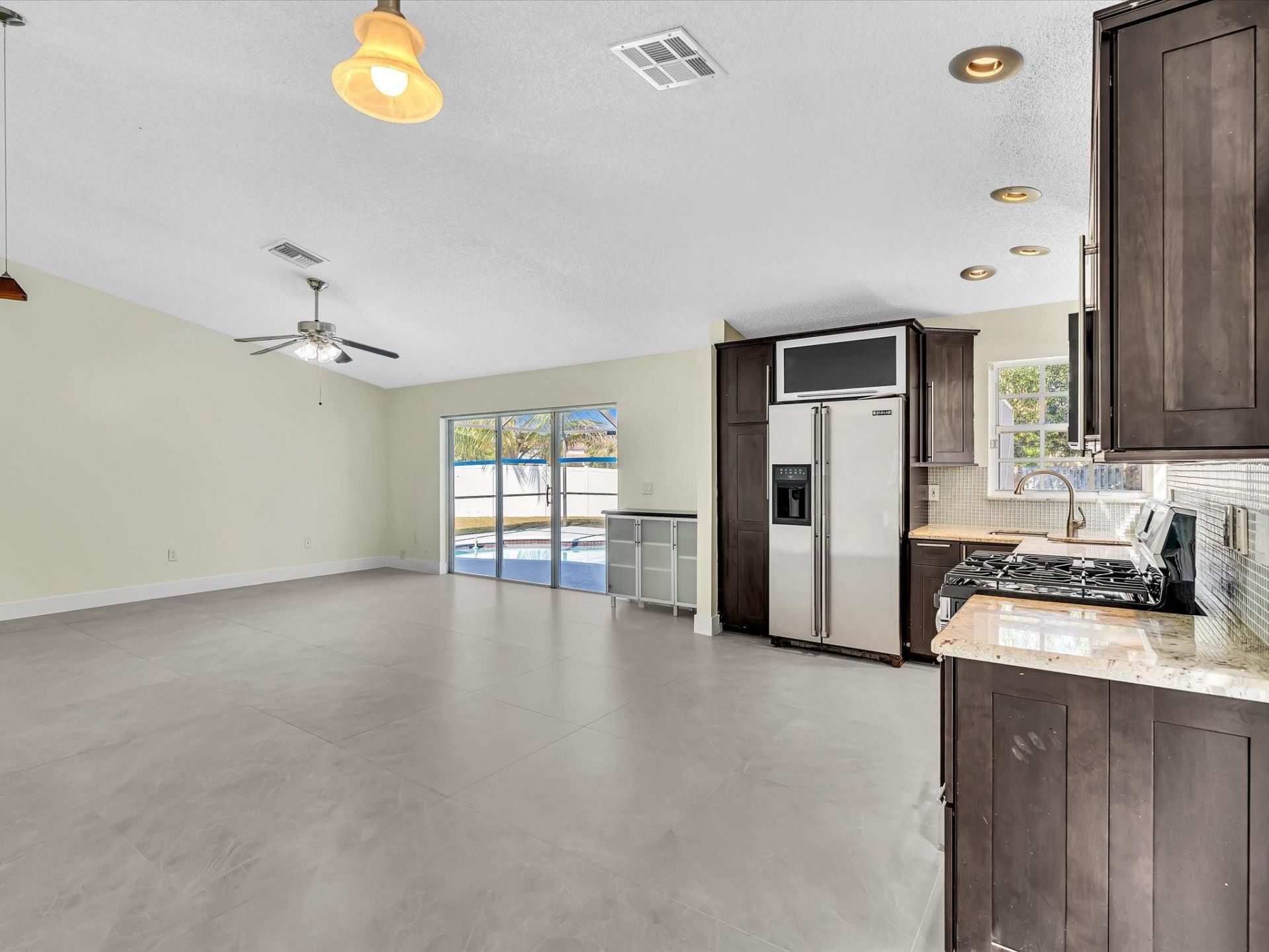 13400 NW 5th Court, Plantation, FL 33325 Photo