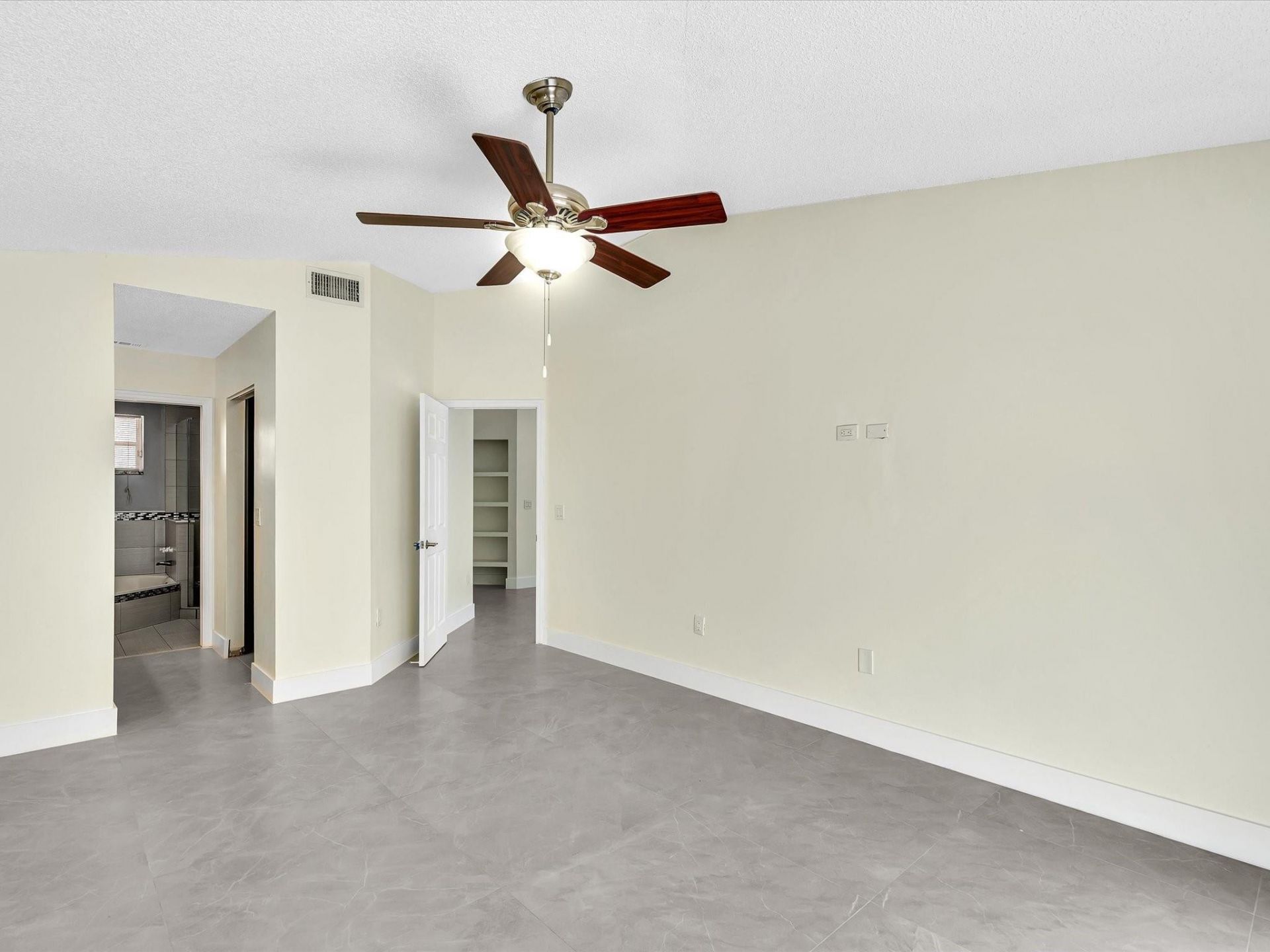 13400 NW 5th Court, Plantation, FL 33325 Photo