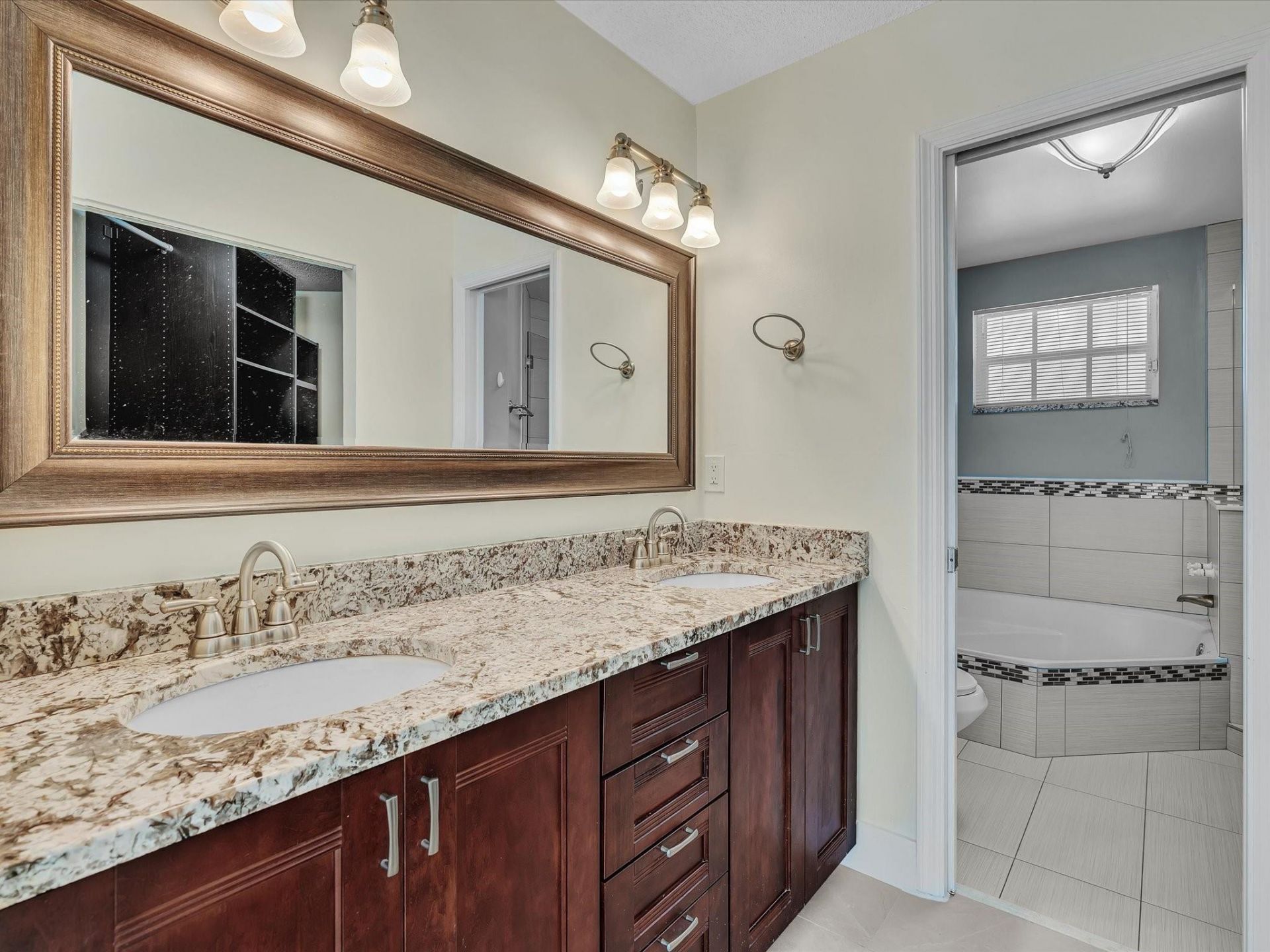 13400 NW 5th Court, Plantation, FL 33325 Photo