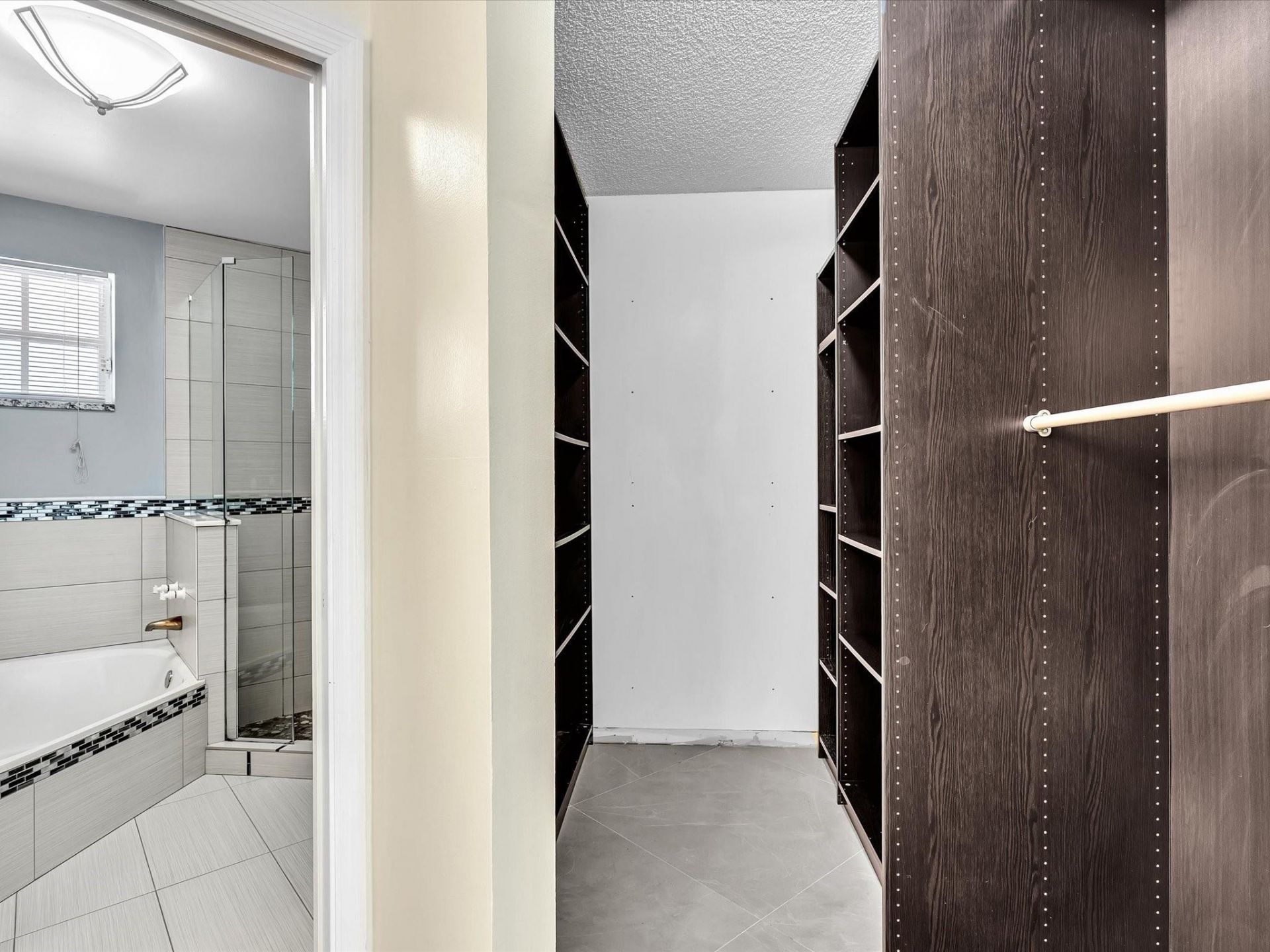 13400 NW 5th Court, Plantation, FL 33325 Photo