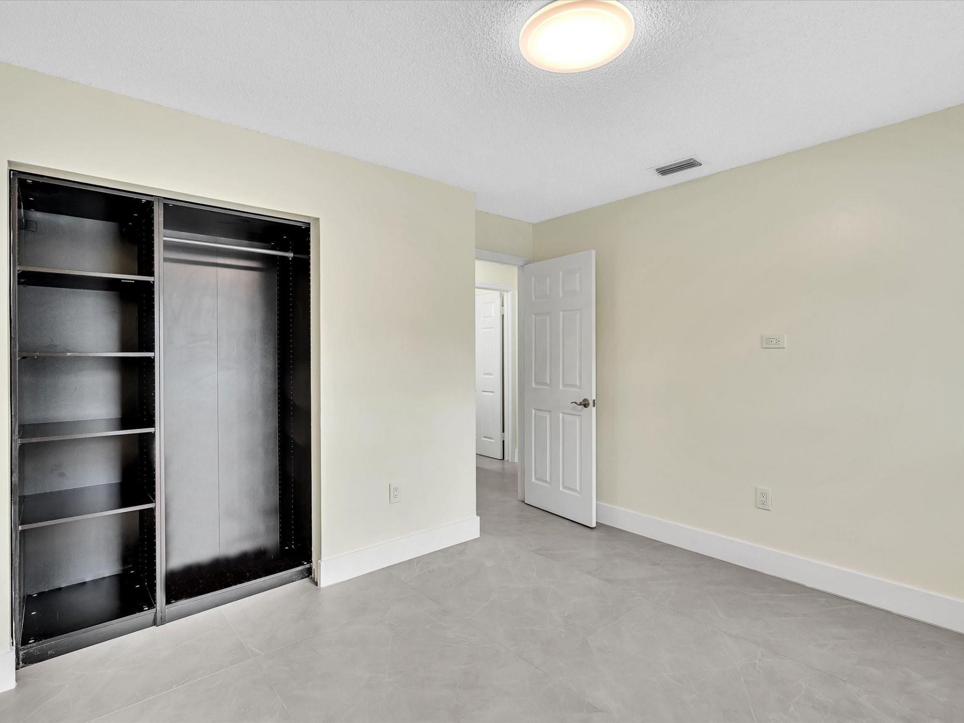 13400 NW 5th Court, Plantation, FL 33325 Photo