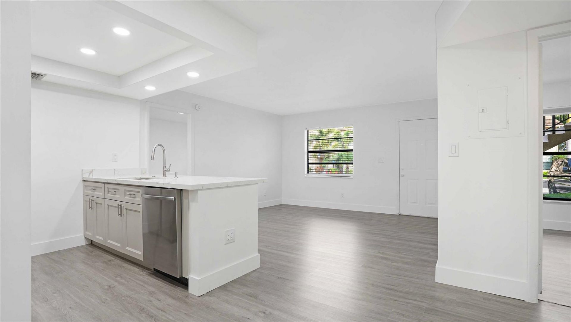 9466 Boca Cove Circle, Unit 303, Boca Raton, FL 33428 Photo