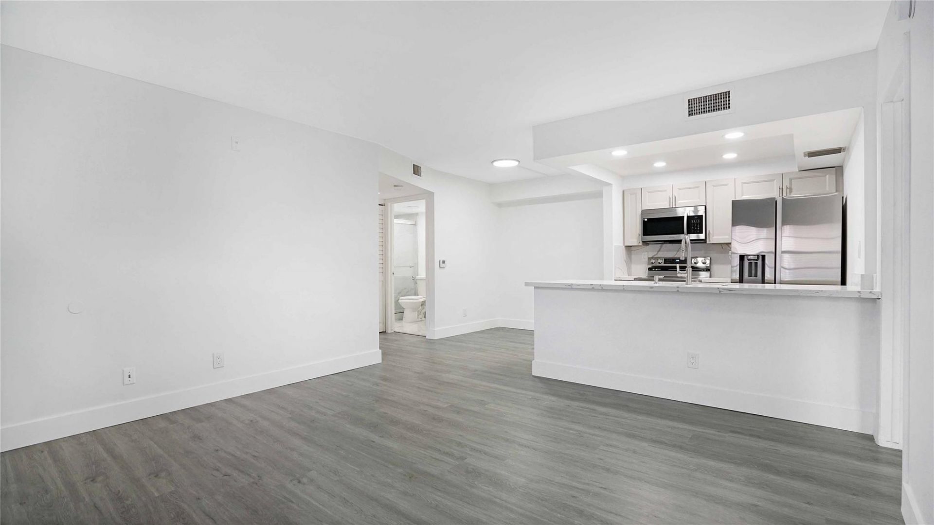 9466 Boca Cove Circle, Unit 303, Boca Raton, FL 33428 Photo