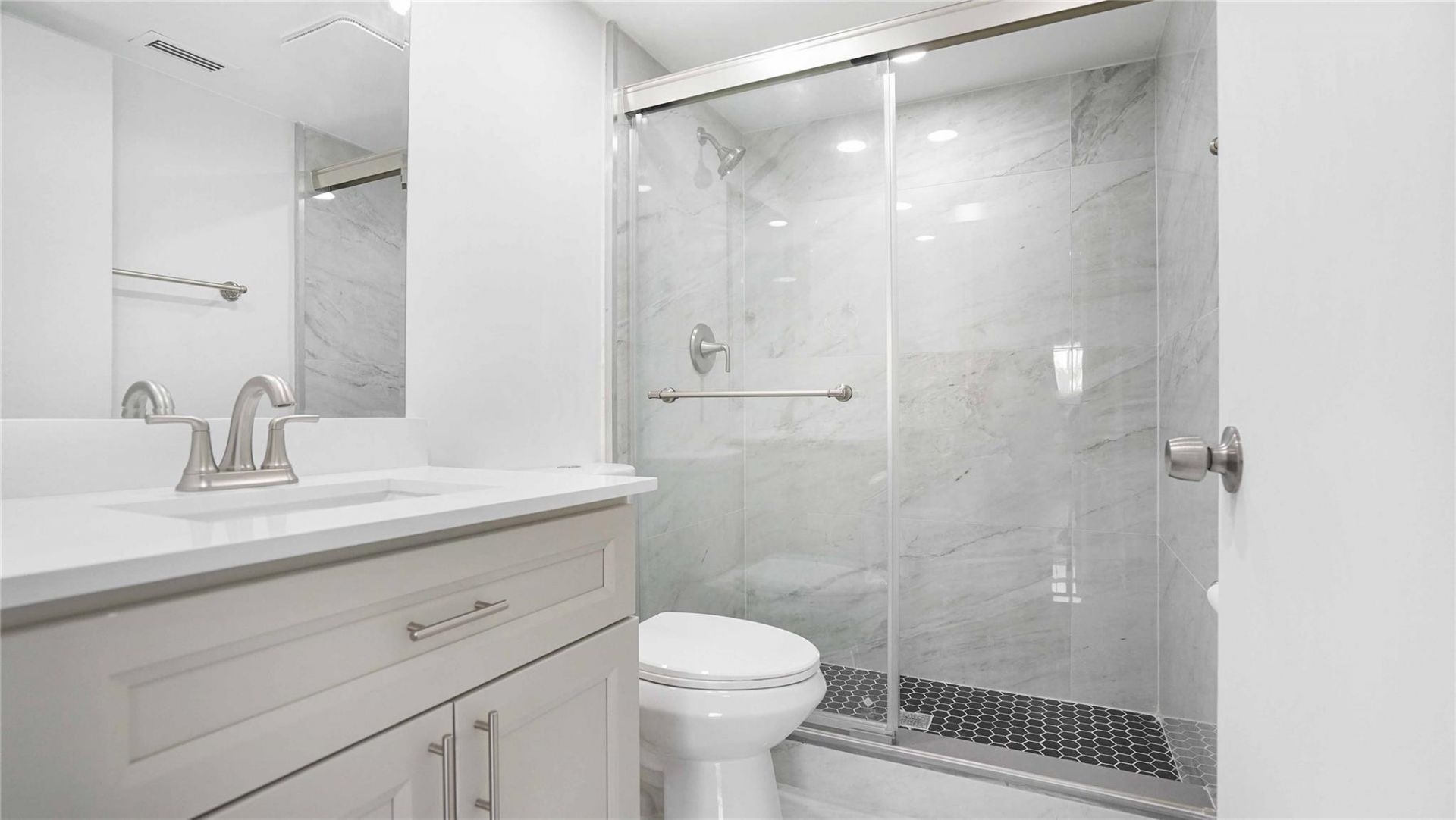 9466 Boca Cove Circle, Unit 303, Boca Raton, FL 33428 Photo