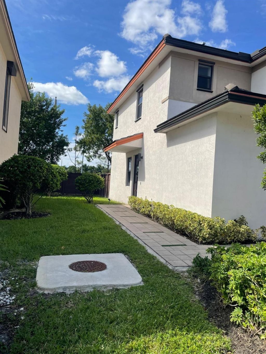 16000 NW 91st Court, Unit 16000, Miami Lakes, FL 33018 Photo