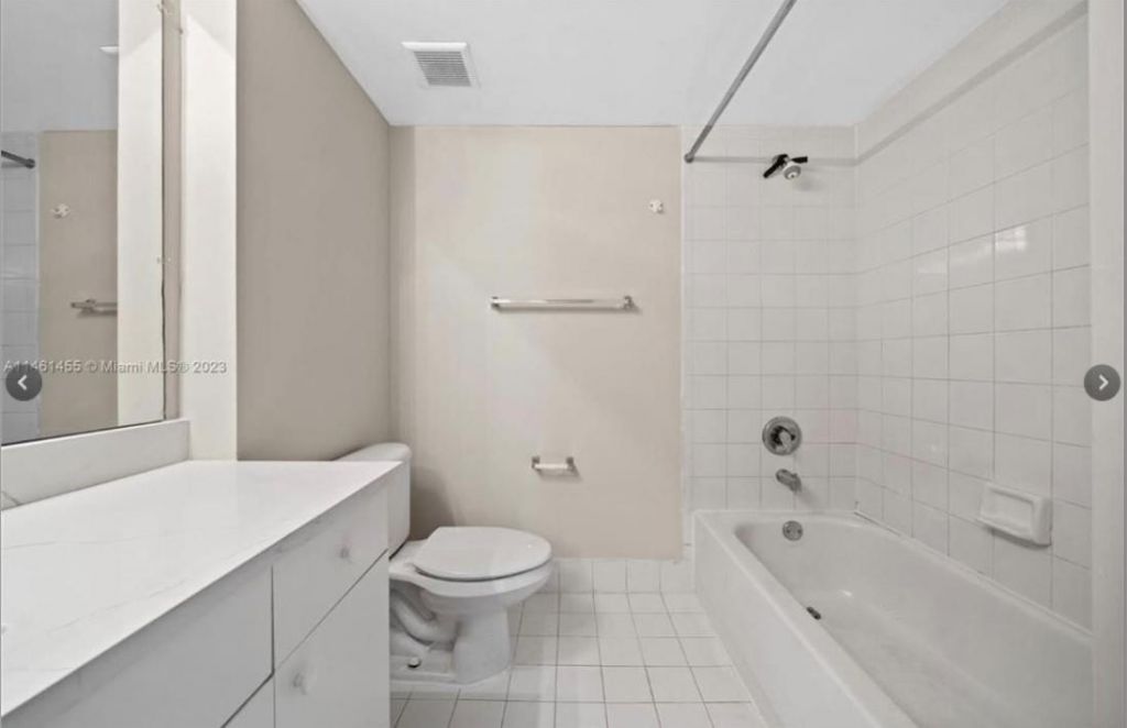 2640 S University Drive, Unit 307, Davie, FL 33328 Photo