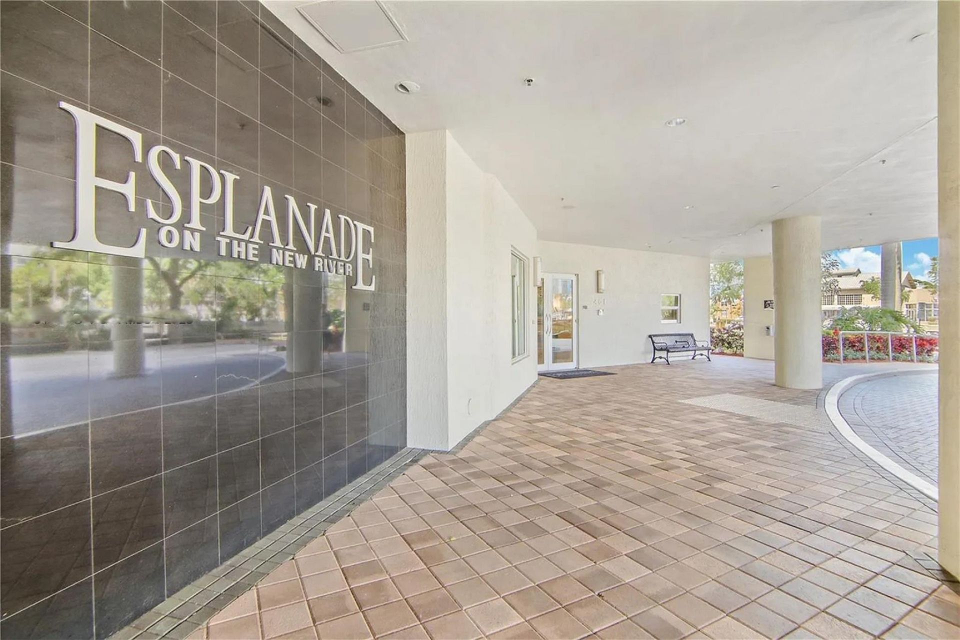 401 SW 4th Avenue, Unit 906, Fort Lauderdale, FL 33315 Photo