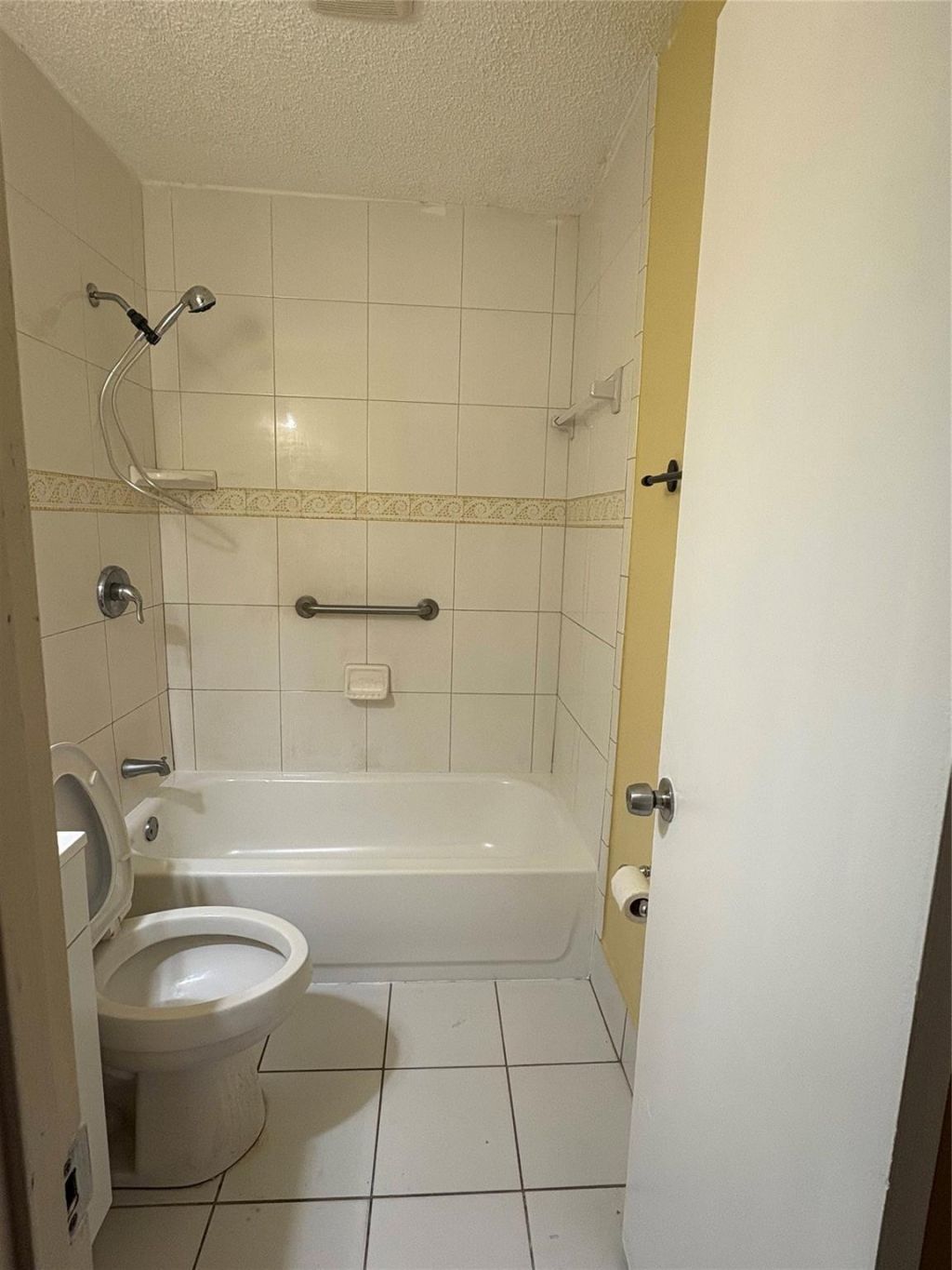 1211 NW 29th Terrace, Unit 2, Fort Lauderdale, FL 33311 Photo