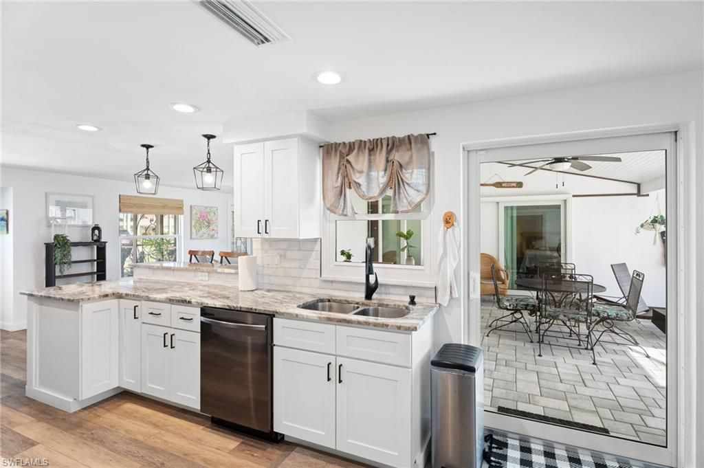 5714 SW 1st Ct , Cape Coral, FL 33914 Photo