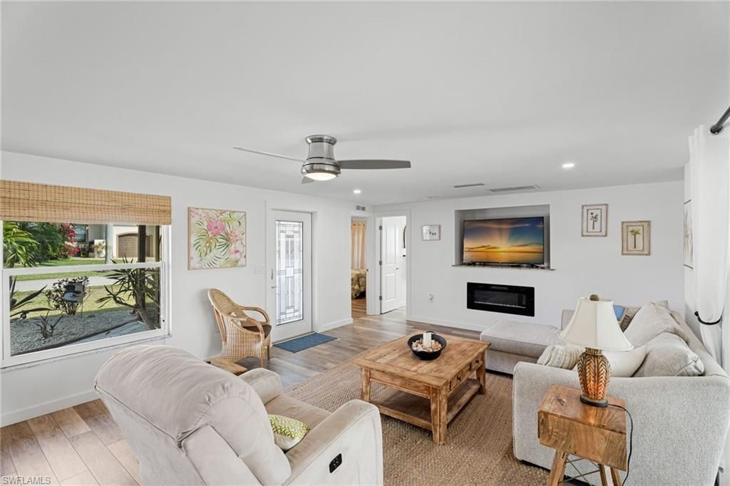 5714 SW 1st Ct , Cape Coral, FL 33914 Photo