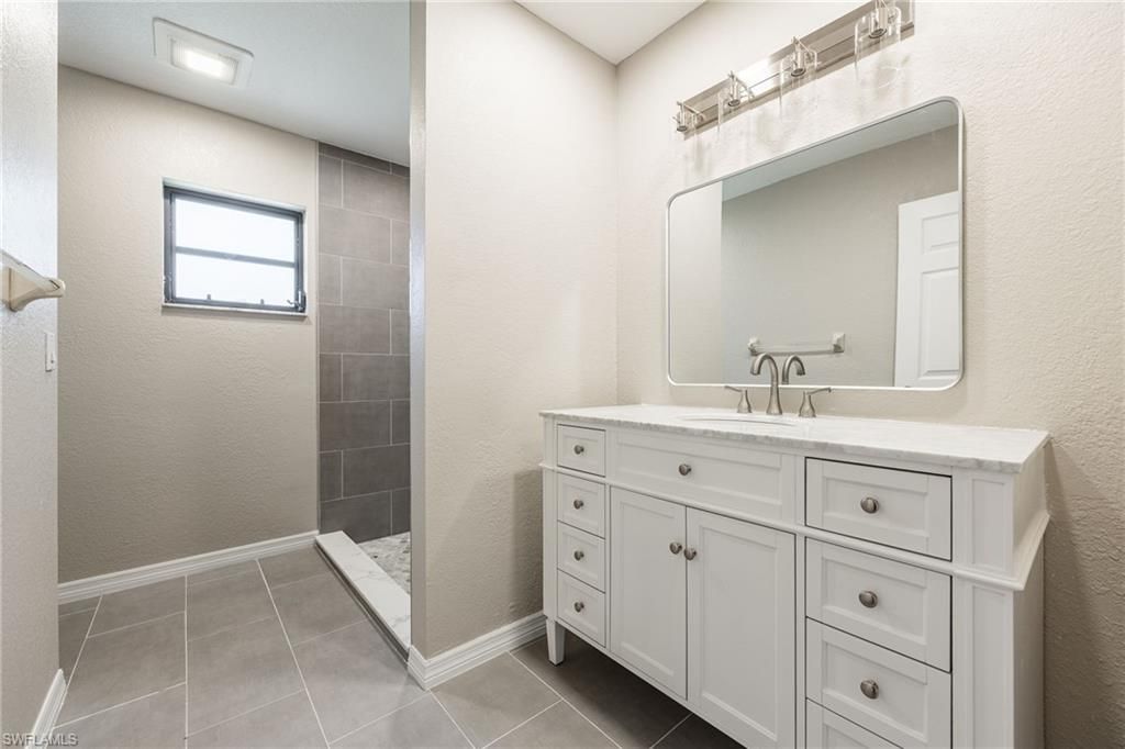 18890 Fox Run Rd, Alva, FL 33920 Photo