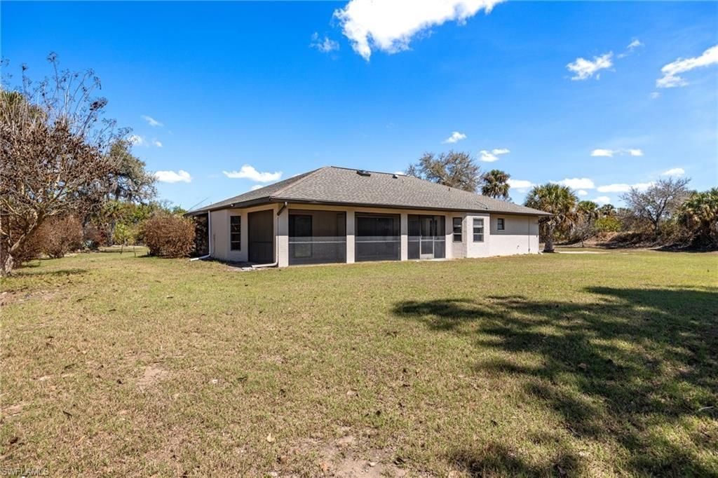 18890 Fox Run Rd, Alva, FL 33920 Photo