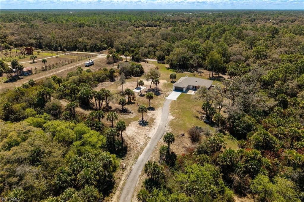 18890 Fox Run Rd, Alva, FL 33920 Photo