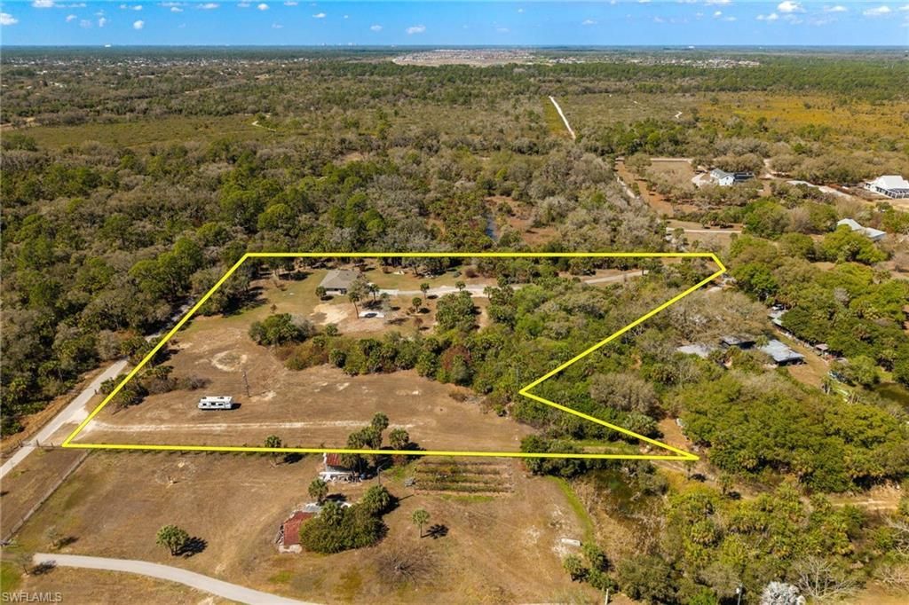 18890 Fox Run Rd, Alva, FL 33920 Photo