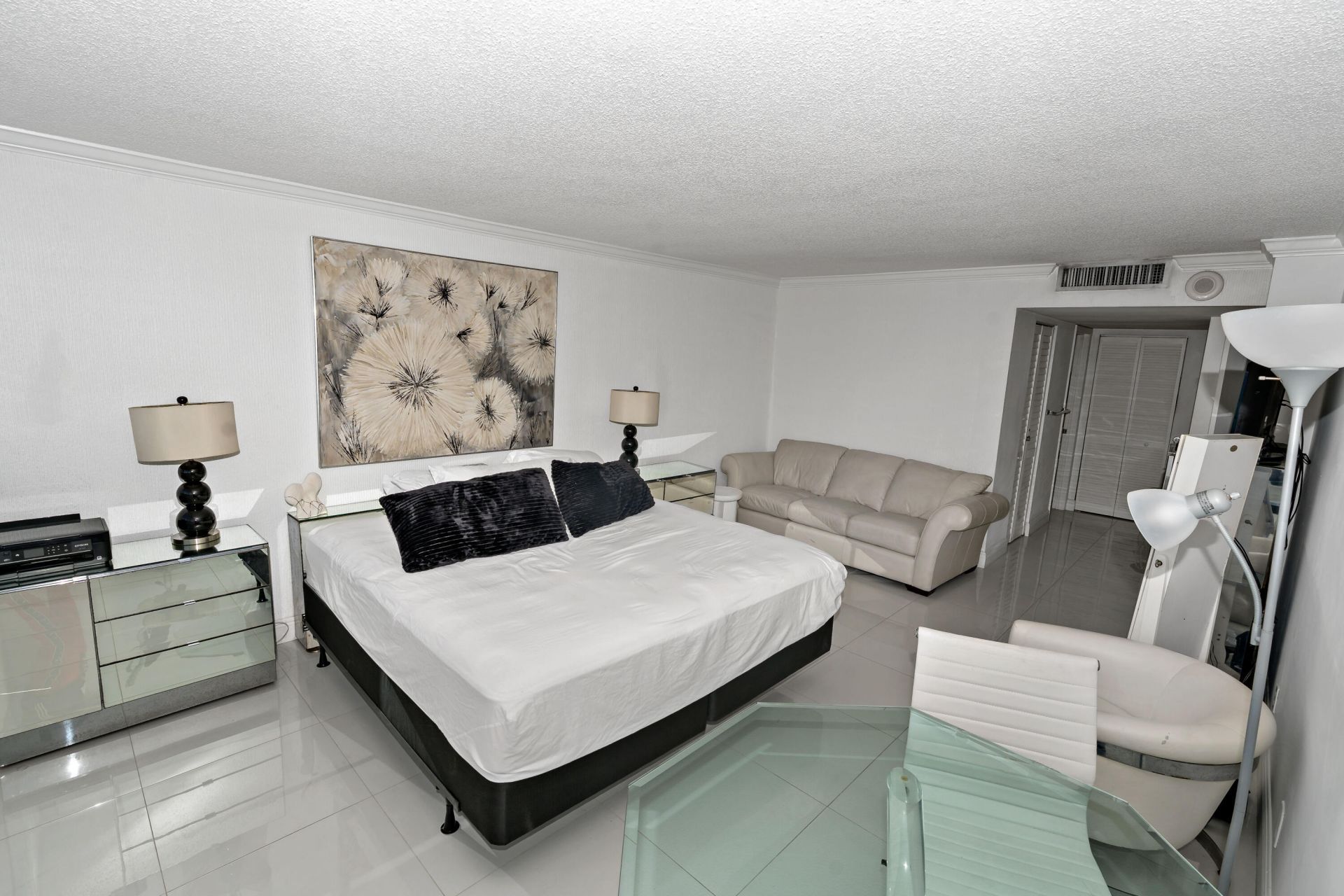 1880 S Ocean Drive, Unit Ts705, Hallandale Beach, FL 33009 Photo
