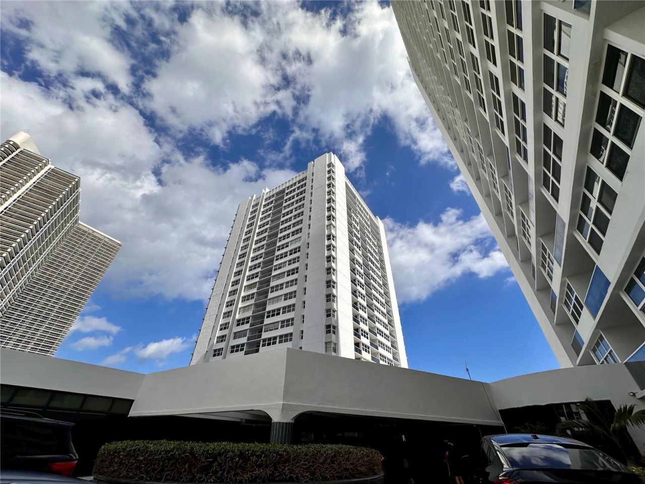1880 S Ocean Drive, Unit Ts705, Hallandale Beach, FL 33009 Photo