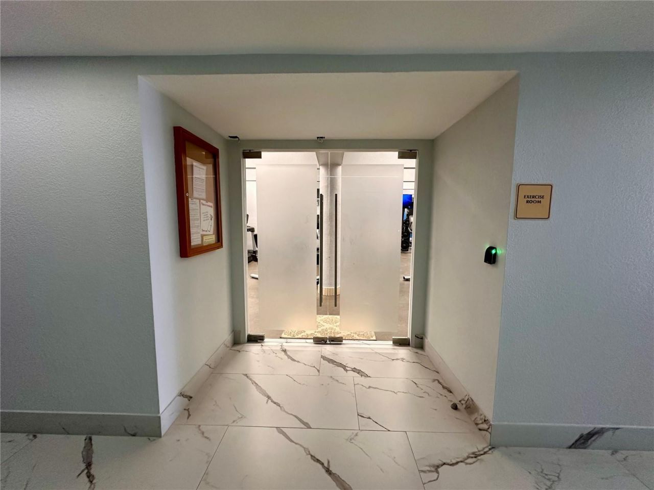 1880 S Ocean Drive, Unit Ts705, Hallandale Beach, FL 33009 Photo