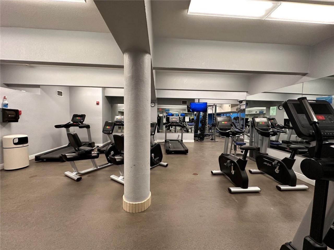 1880 S Ocean Drive, Unit Ts705, Hallandale Beach, FL 33009 Photo