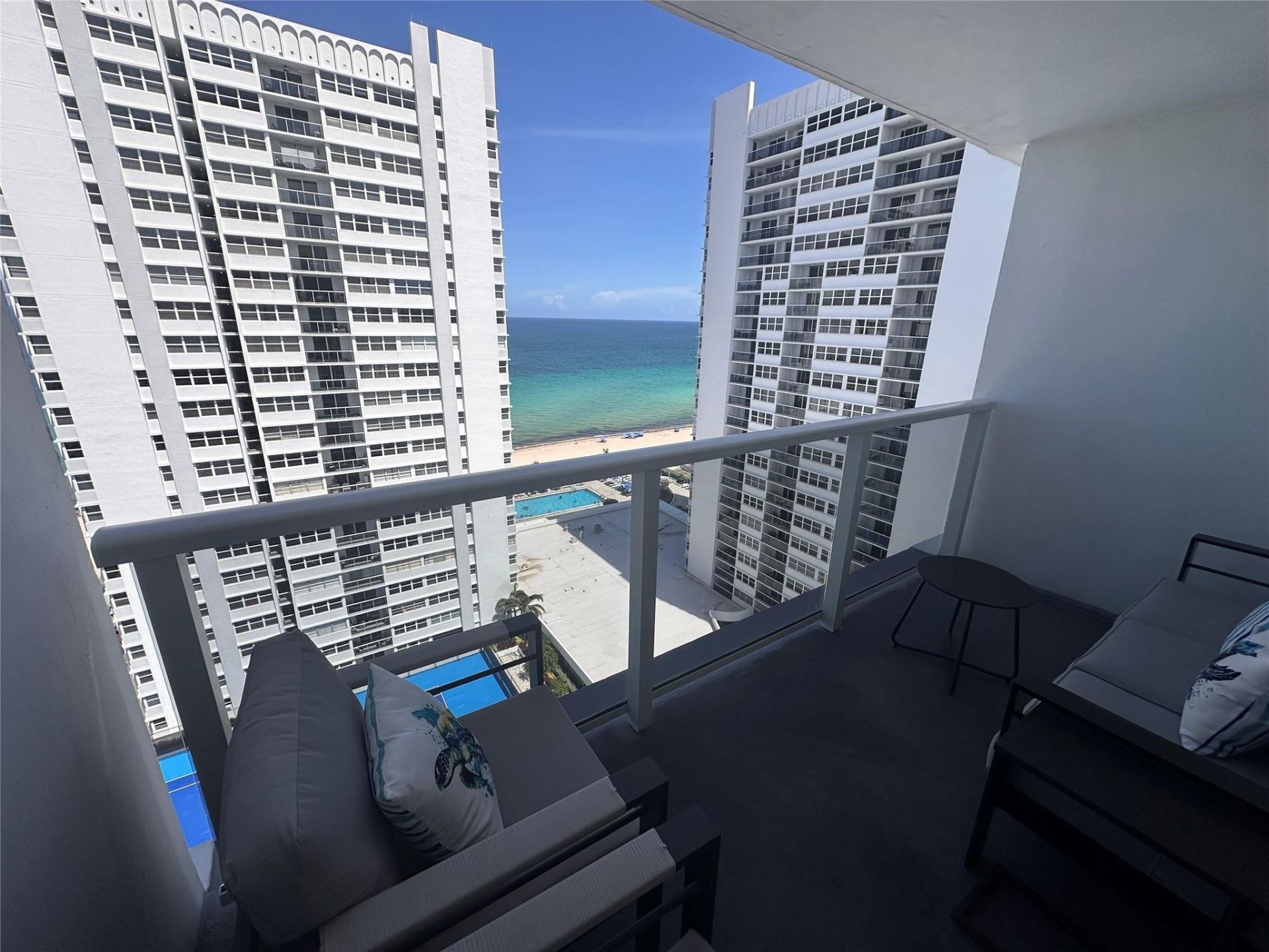 1880 S Ocean Drive, Unit Ts705, Hallandale Beach, FL 33009 Photo