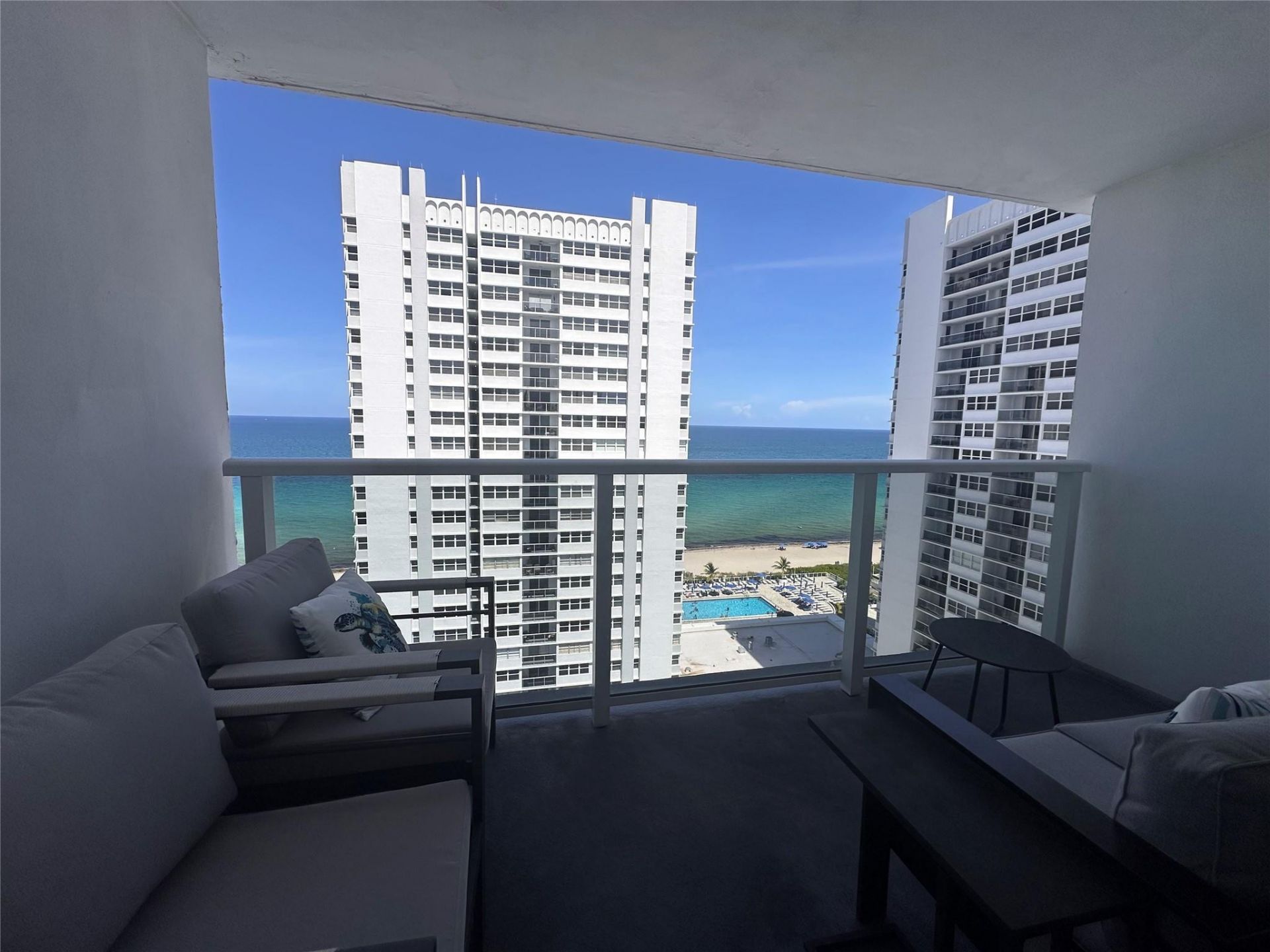 1880 S Ocean Drive, Unit Ts705, Hallandale Beach, FL 33009 Photo