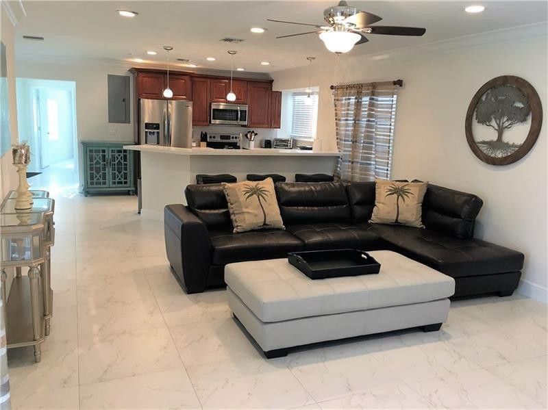 1110 SE 9th Avenue, Pompano Beach, FL 33060 Photo