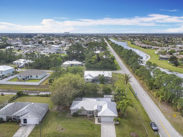 2686 SW Fairgreen Road, Port St. Lucie, FL 34987