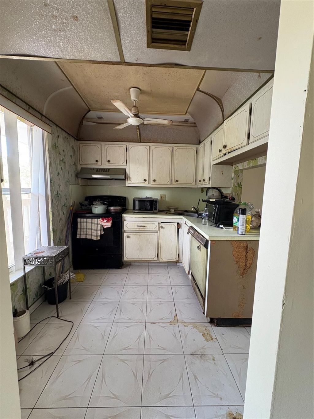 6020 NW 64th Avenue, Unit 208, Tamarac, FL 33319 Photo