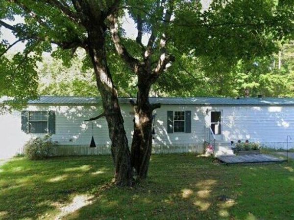 196 Old Orchard Road, Buxton, ME 04093