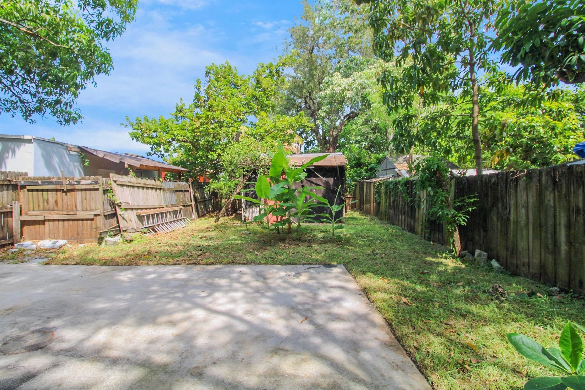 1236 NW 32nd Street, Miami, FL 33142 Photo