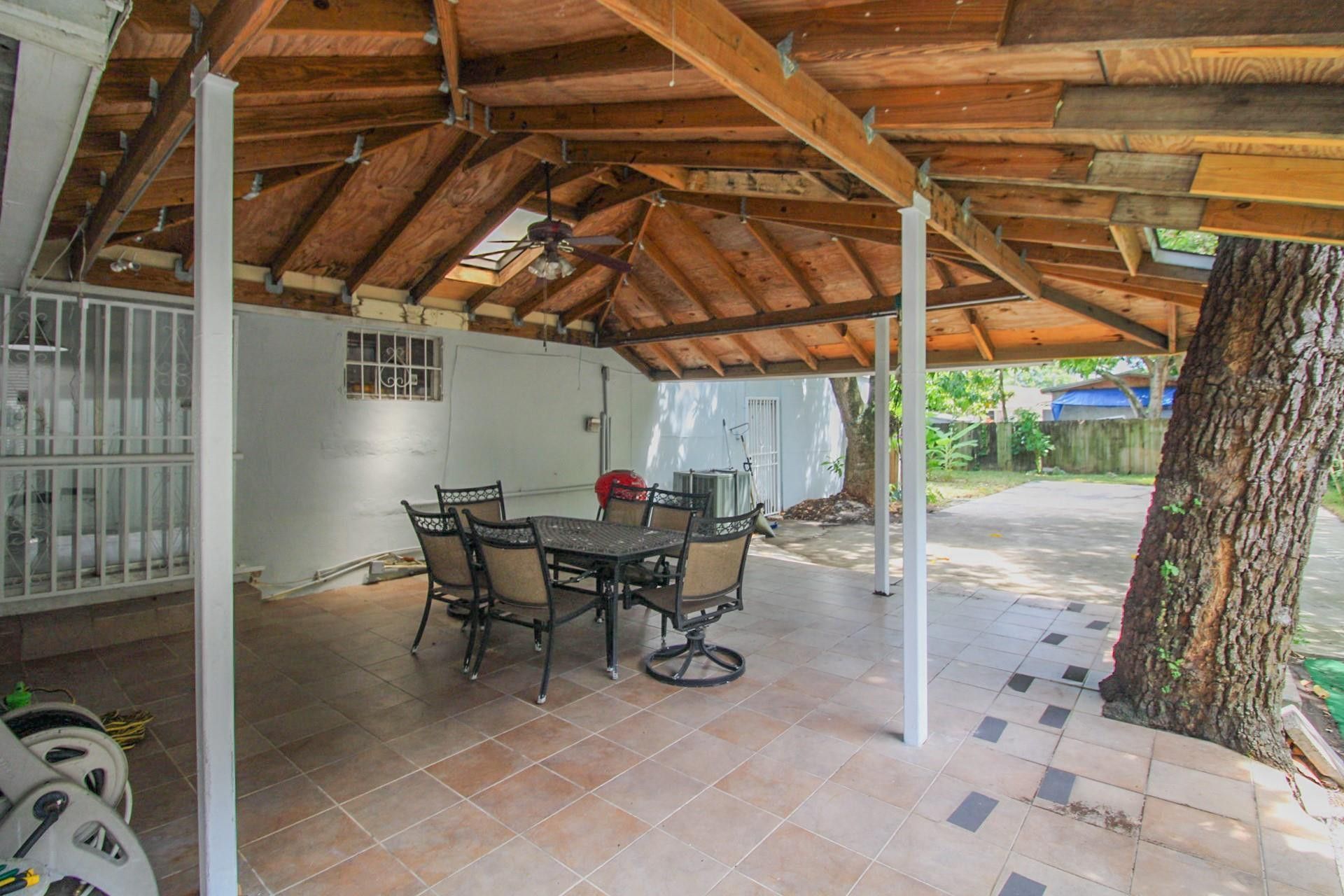 1236 NW 32nd Street, Miami, FL 33142 Photo