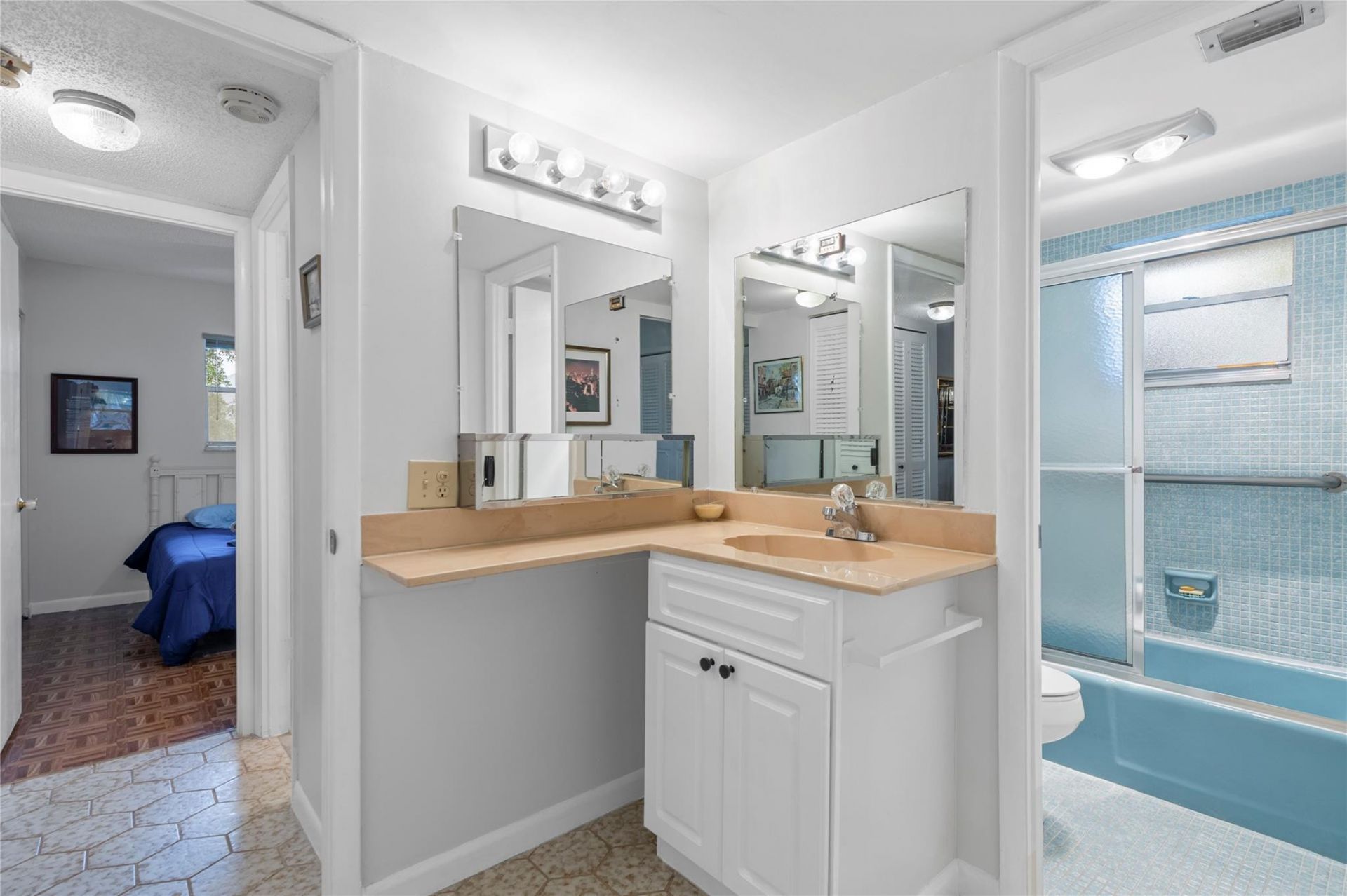 3150 Holiday Springs Boulevard, Unit 308, Margate, FL 33063 Photo