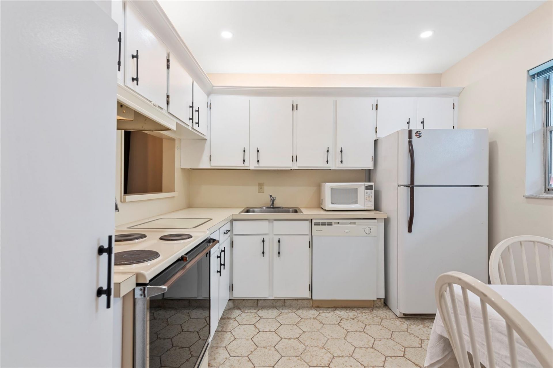 3150 Holiday Springs Boulevard, Unit 308, Margate, FL 33063 Photo