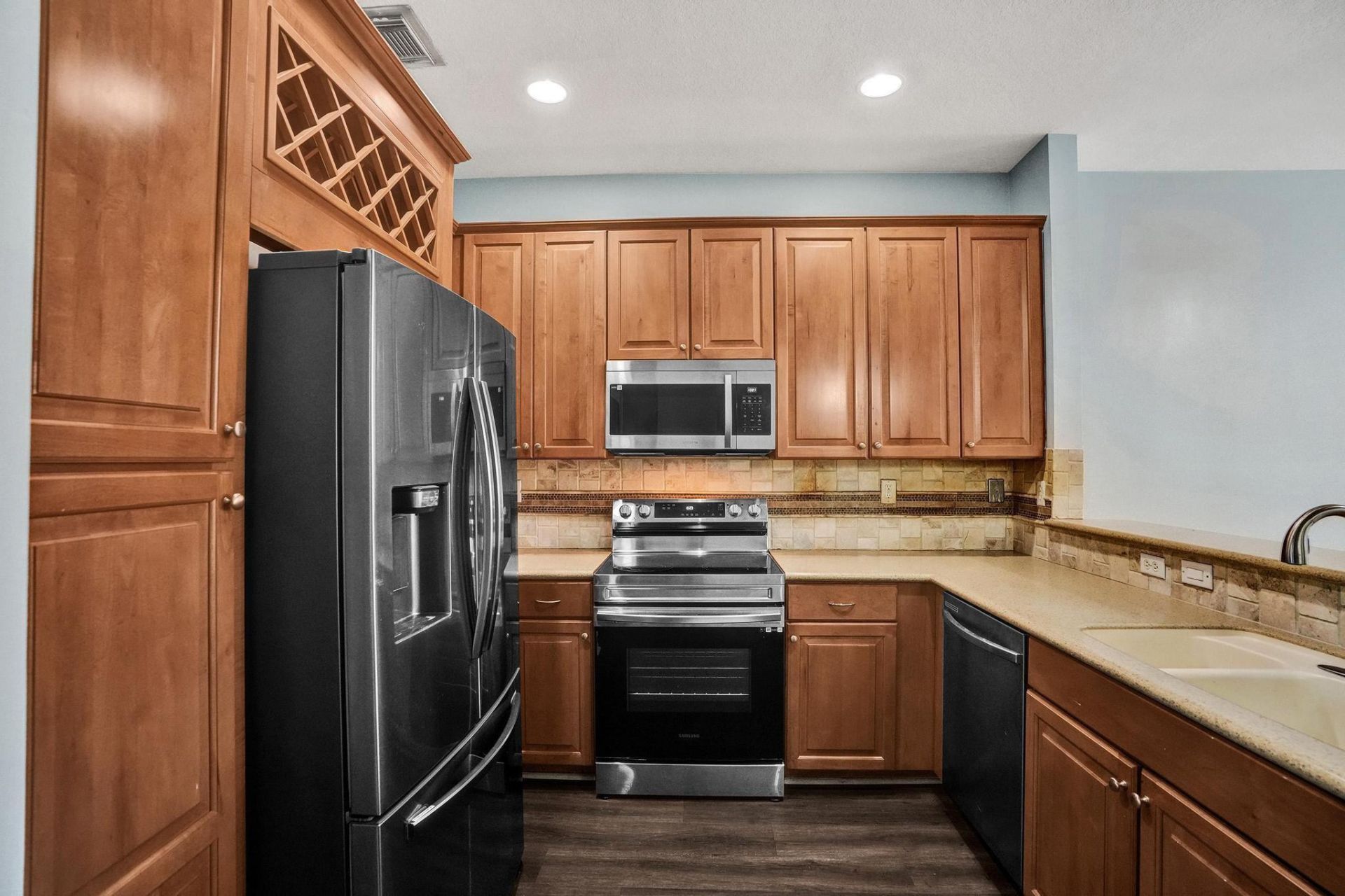 21403 NW 13th Court, Unit 303, Miami, FL 33169 Photo