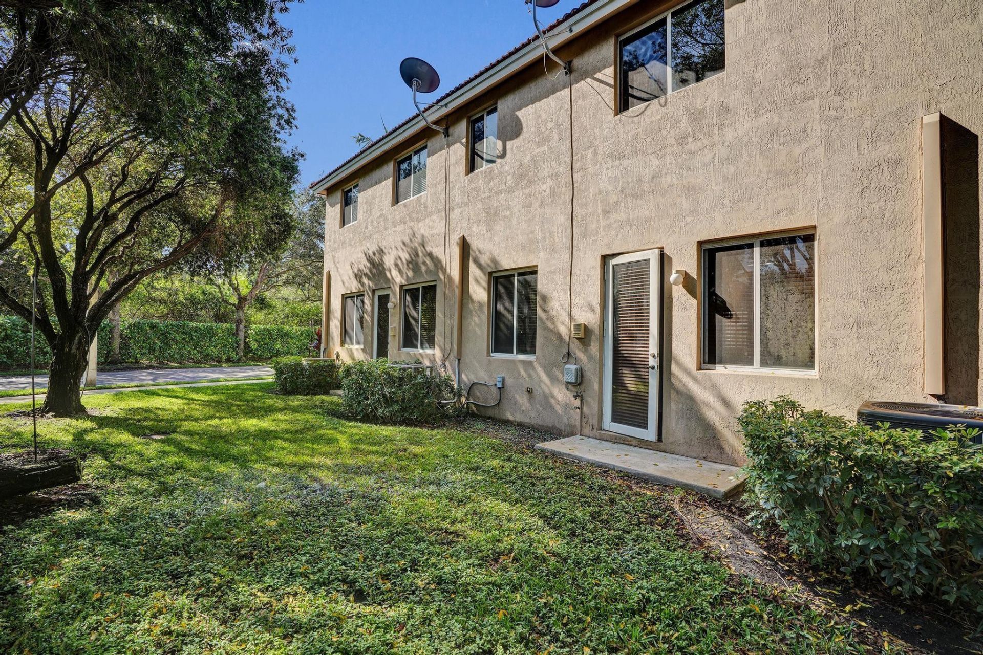 21403 NW 13th Court, Unit 303, Miami, FL 33169 Photo