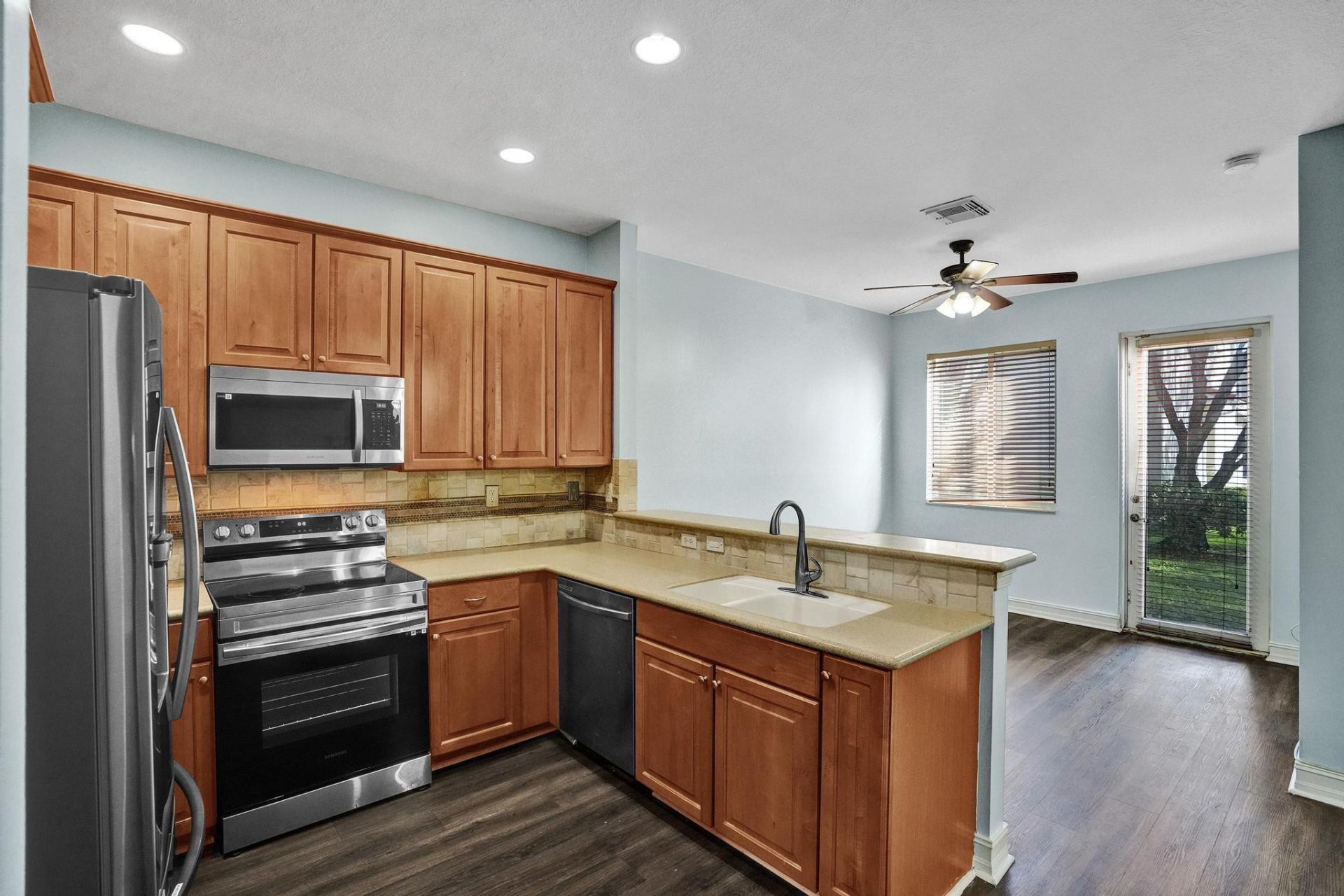 21403 NW 13th Court, Unit 303, Miami, FL 33169 Photo