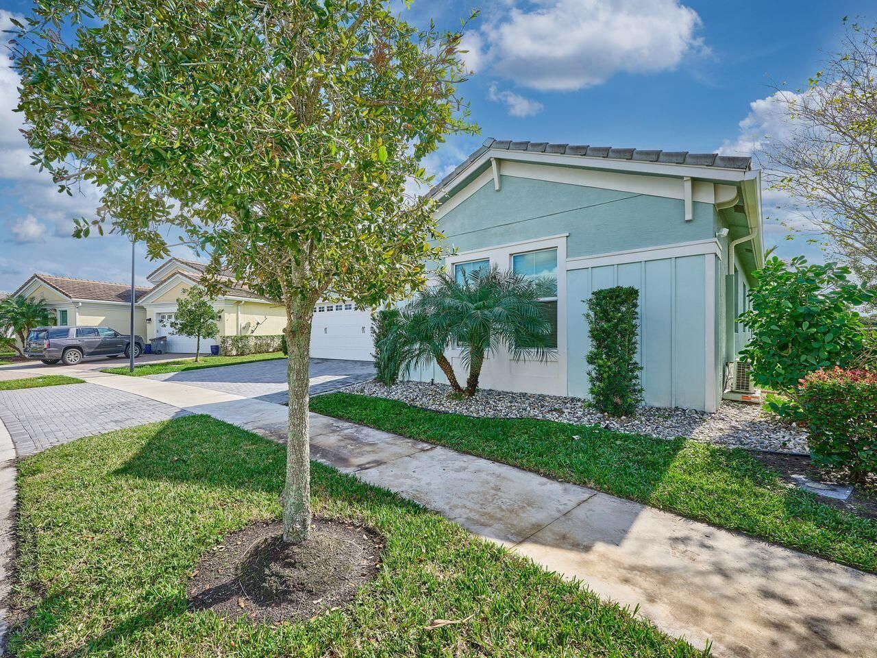 15966 Whippoorwill Circle, Loxahatchee, FL 33470 Photo