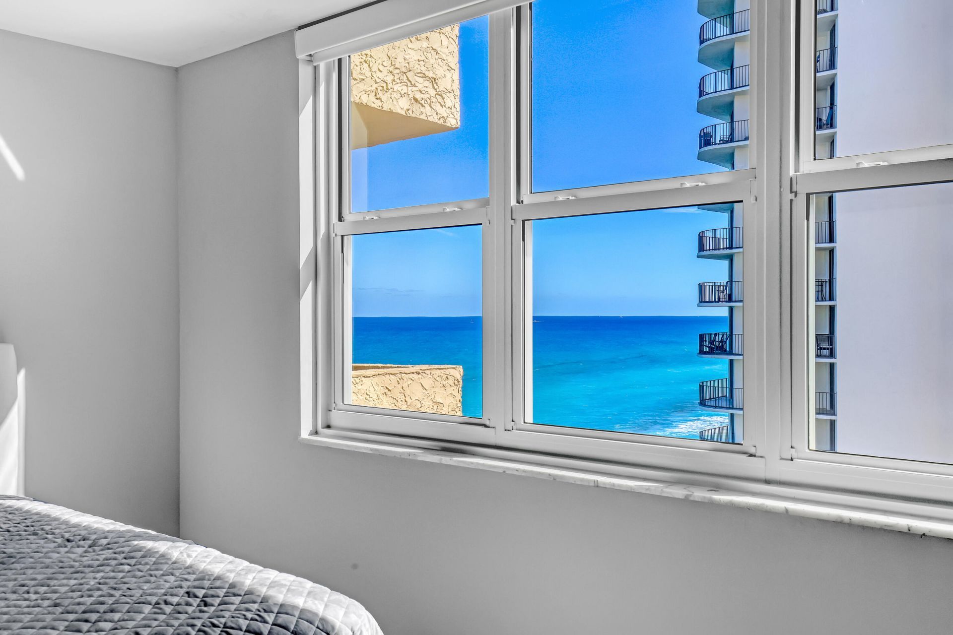 5440 N Ocean Drive, Unit 807, Riviera Beach, FL 33404 Photo