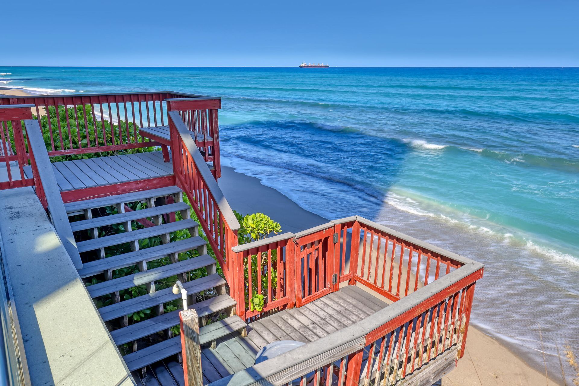 5440 N Ocean Drive, Unit 807, Riviera Beach, FL 33404 Photo