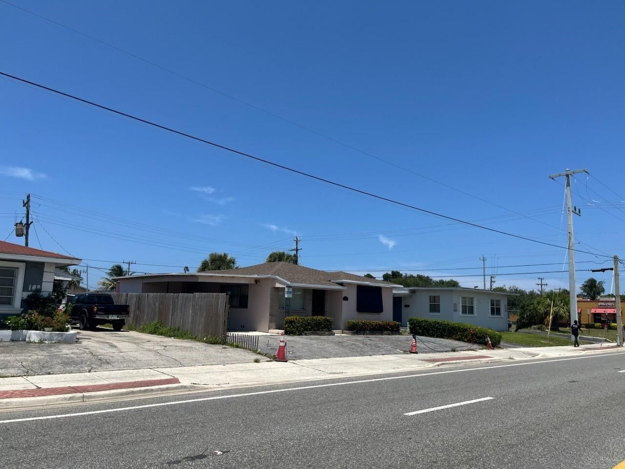 126 W Blue Heron Boulevard, Riviera Beach, FL 33404 Photo