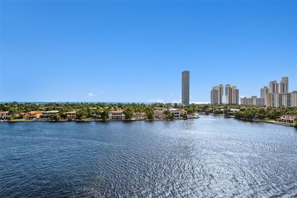 19707 Turnberry Way, Unit 9J, Aventura, FL 33180 Photo