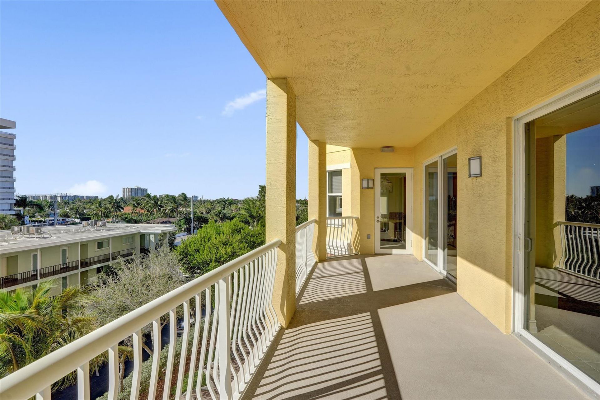 1395 S Ocean Boulevard, Unit 402, Pompano Beach, FL 33062 Photo