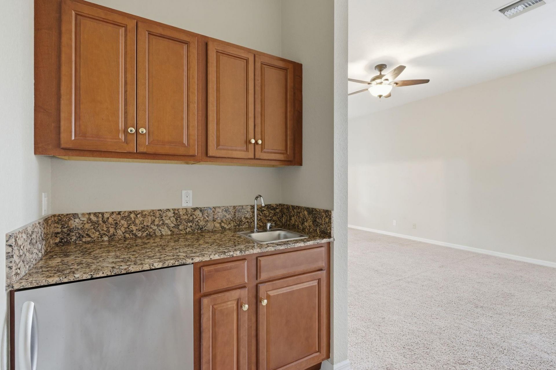 627 Dakota Drive, Jupiter, FL 33458 Photo