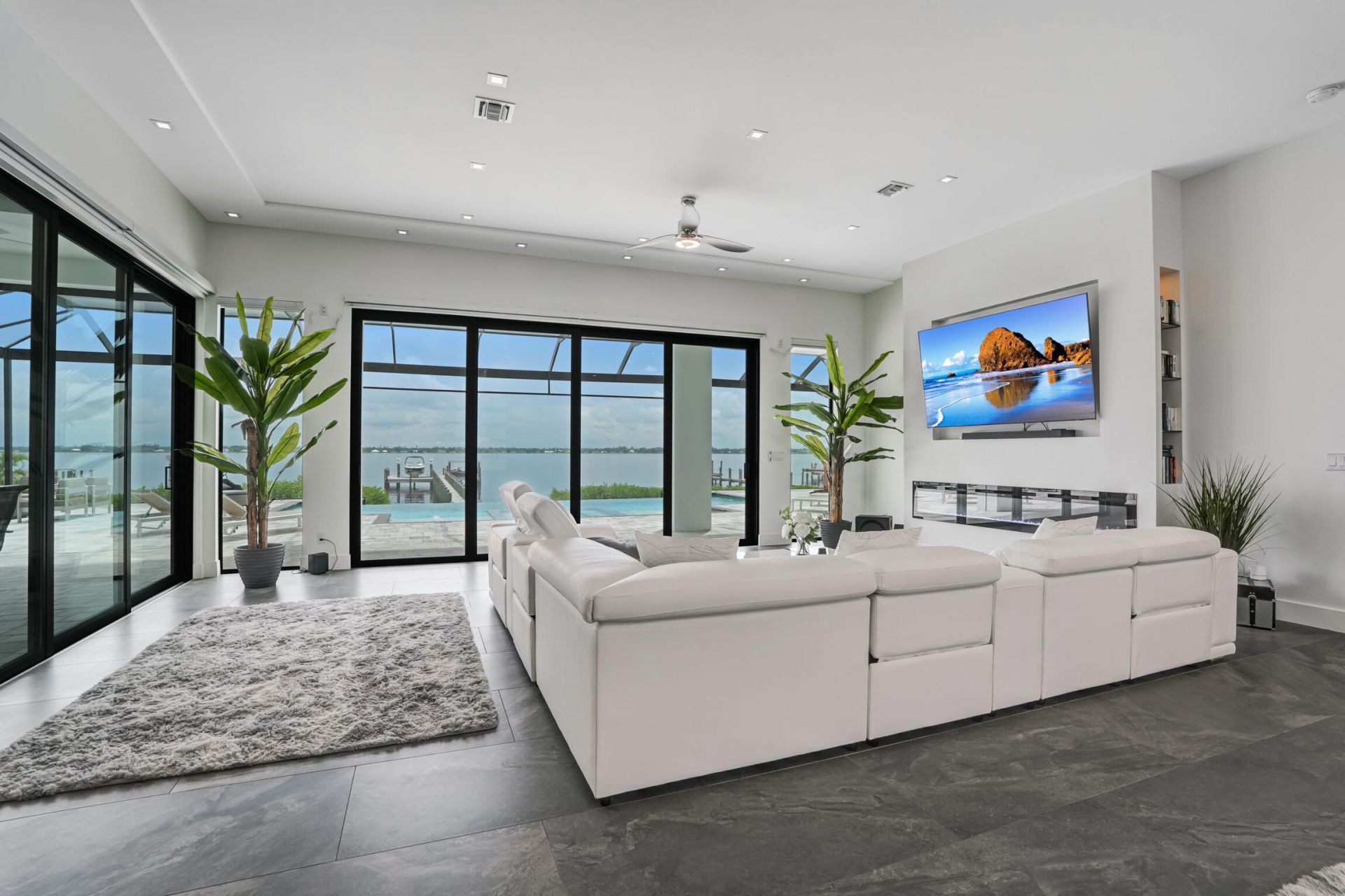 6390 River Club Court, North Fort Myers, FL 33917 Photo