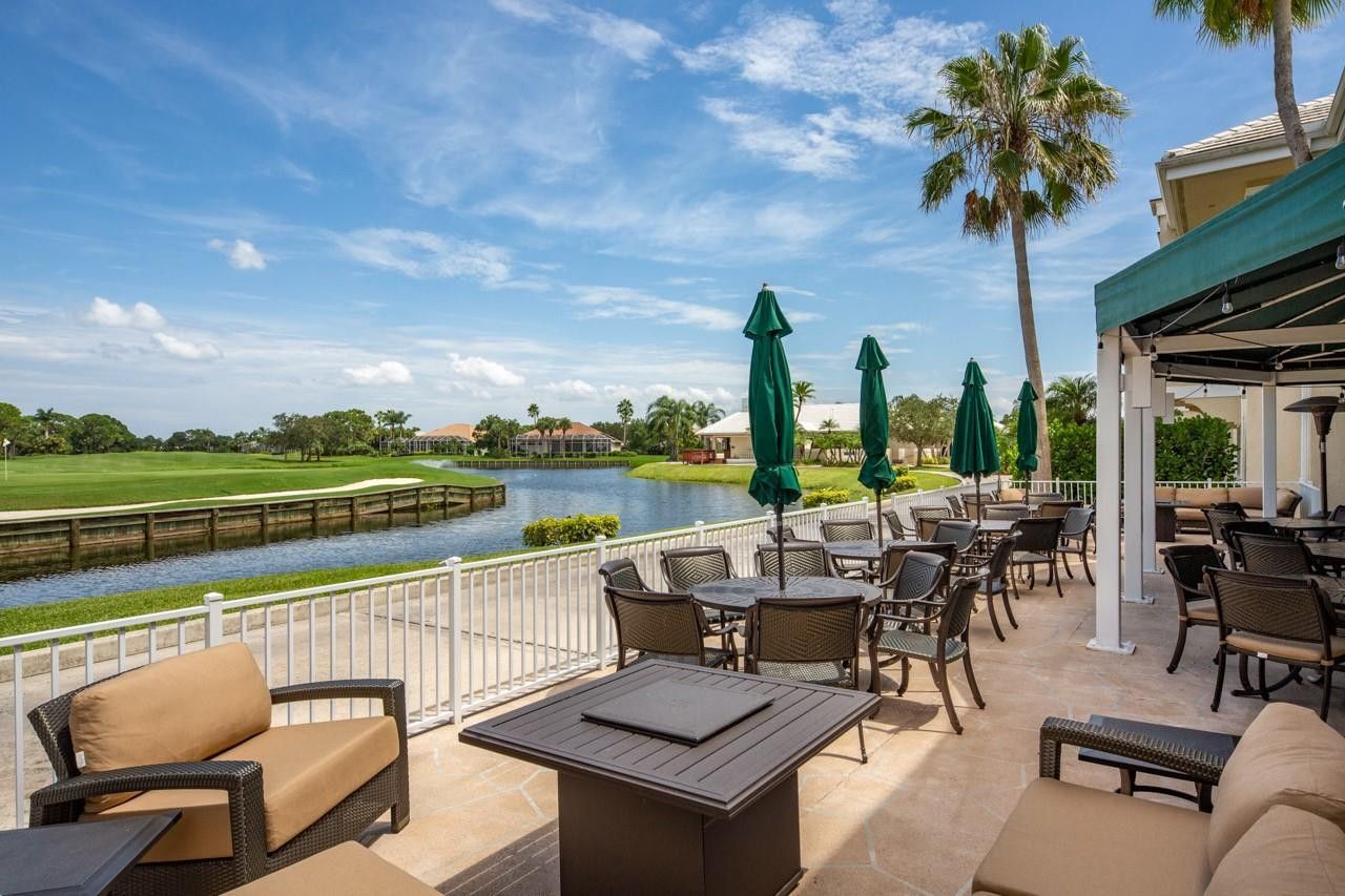 1790 SW Willowbend Lane, Palm City, FL 34990 Photo